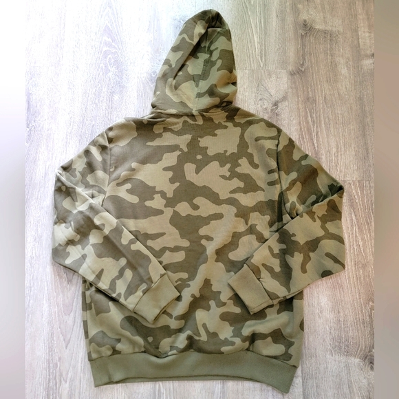 BRAND NEW Calvin Klein Camouflage Logo Hoodie Mens Size XL - Picture 3 of 4